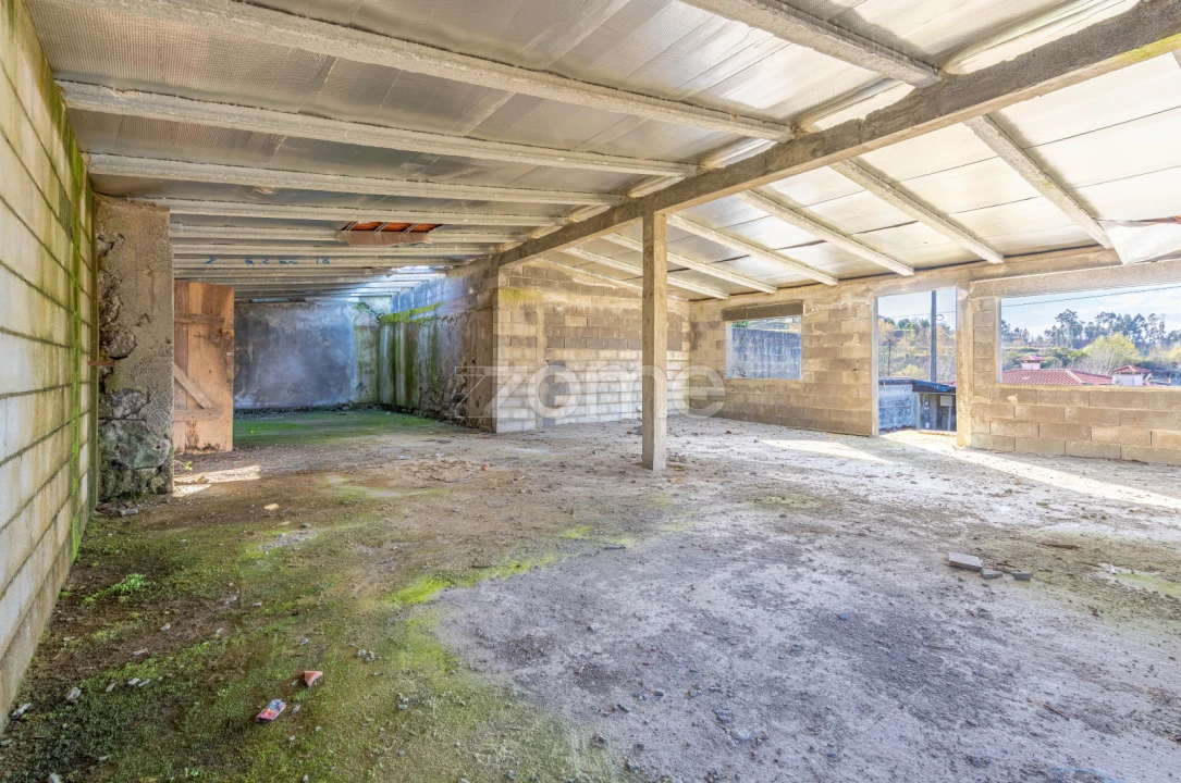 Moradia T3 para Venda em Bravães Foto 17