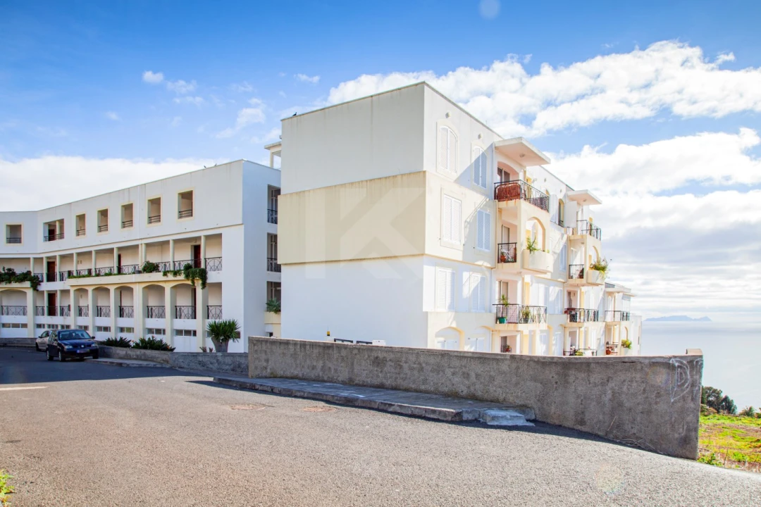 Apartamento T2 para Arrendamento em Caniço Foto 23