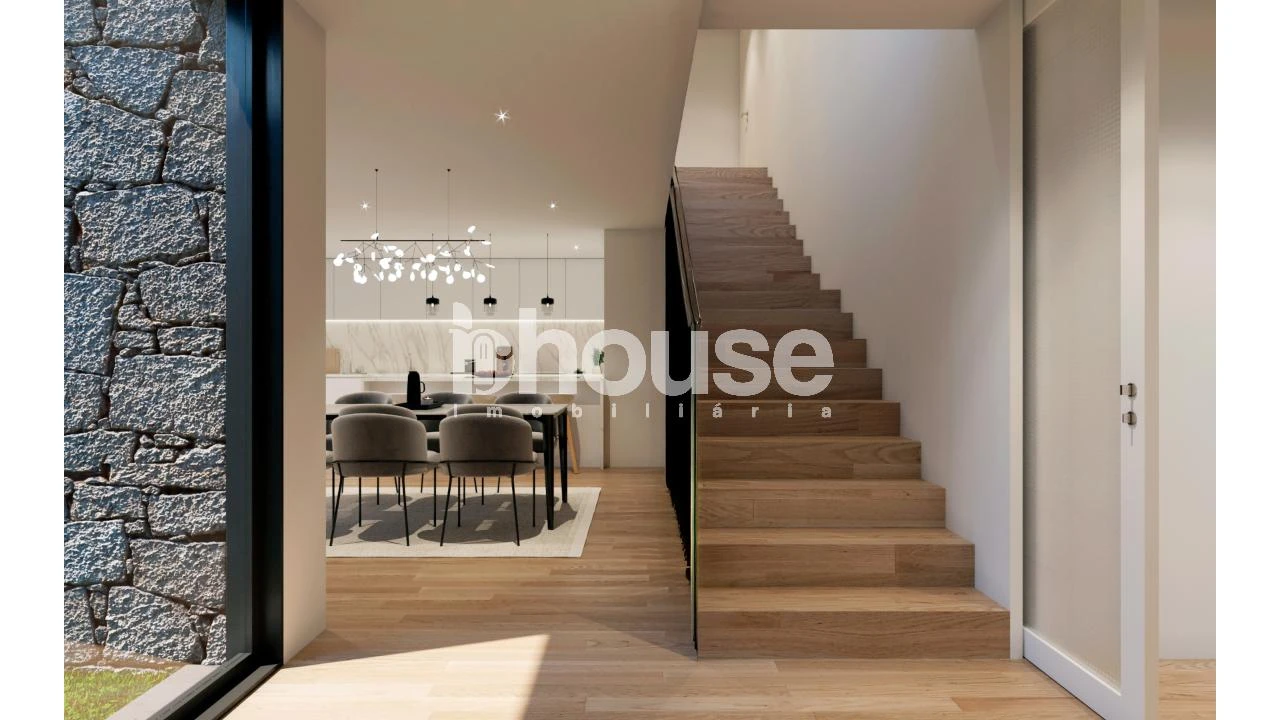 Moradia T3 para Venda em Aguas Santas Foto 3