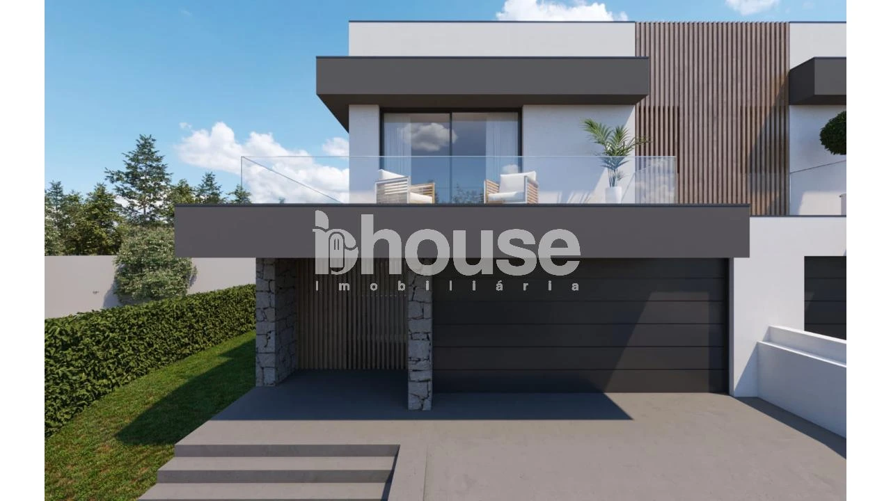 Moradia T3 para Venda em Aguas Santas Foto 28