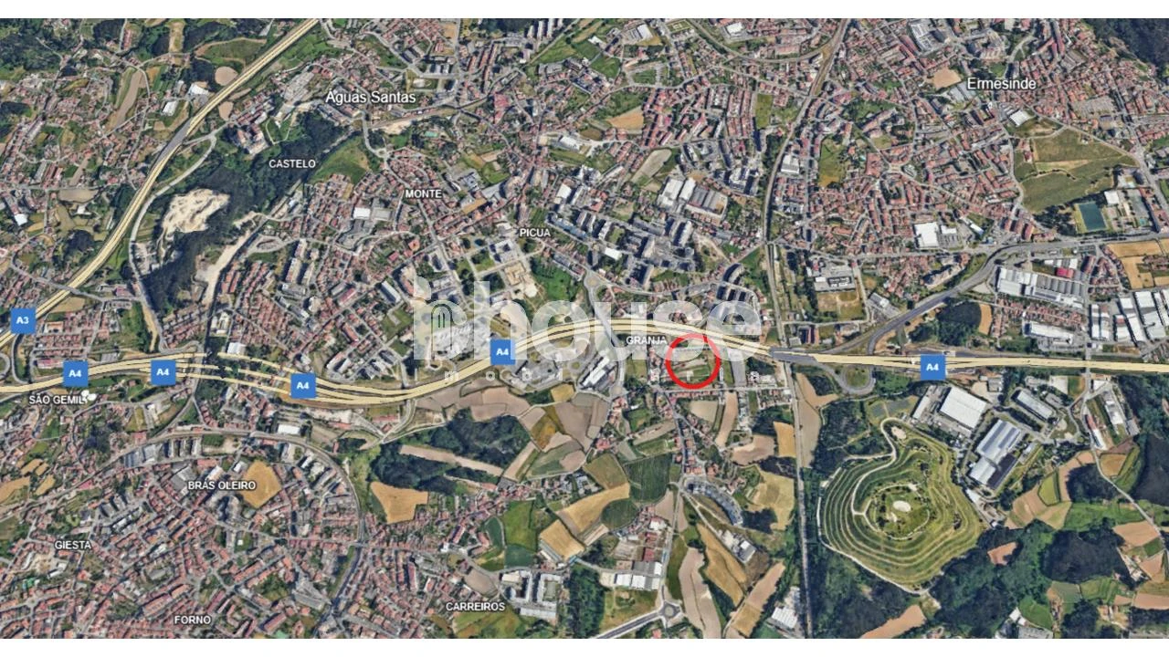 Moradia T3 para Venda em Aguas Santas Foto 33