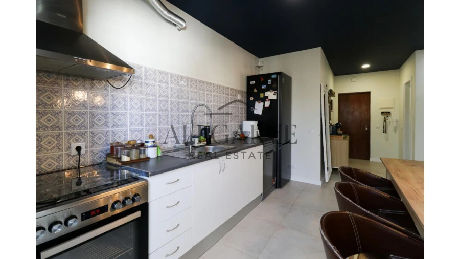 Apartamento T1 para Venda em Portimão Foto 6