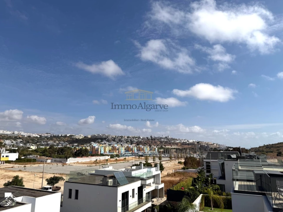 Moradia T3 para Venda em Albufeira e Olhos de Água Foto 45