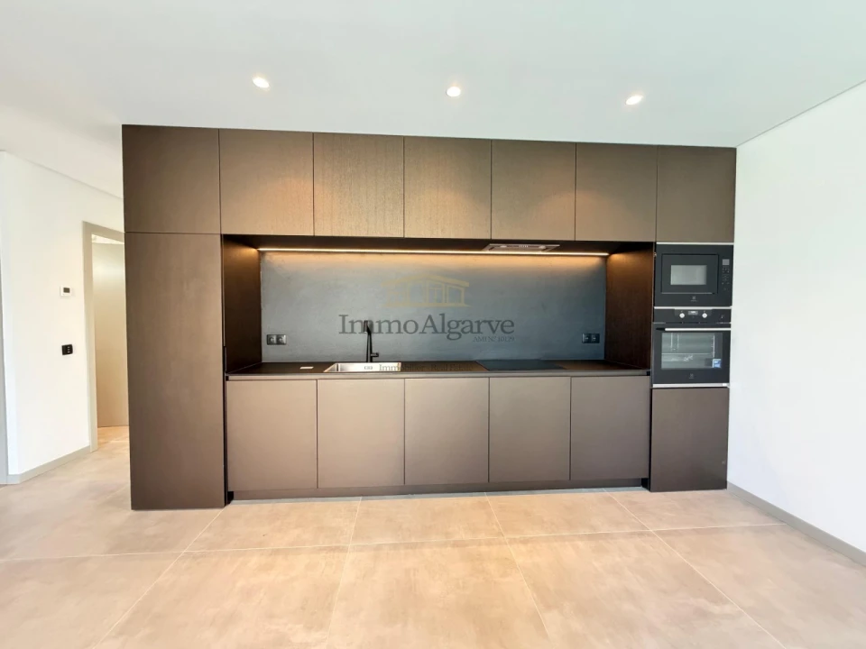 Moradia T3 para Venda em Albufeira e Olhos de Água Foto 6