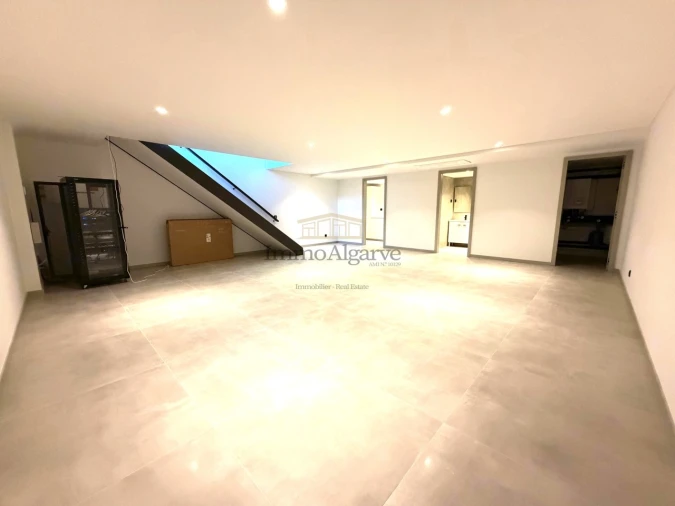 Moradia T3 para Venda em Albufeira e Olhos de Água Foto 36