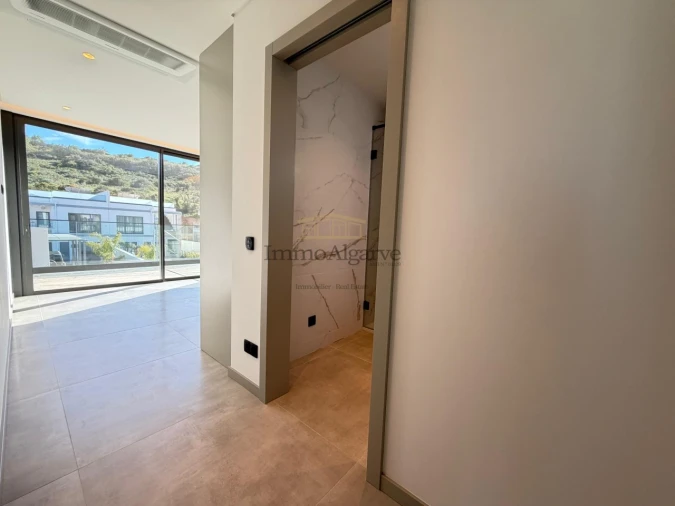 Moradia T3 para Venda em Albufeira e Olhos de Água Foto 16