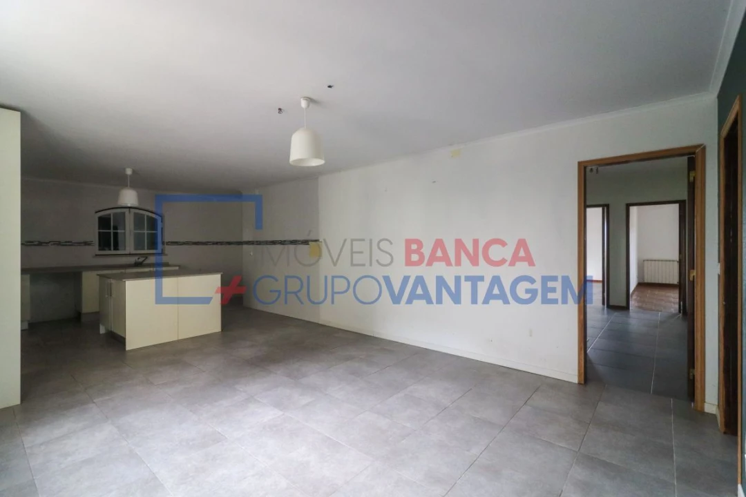 Moradia T4 para Venda em Ramalhal Foto 13