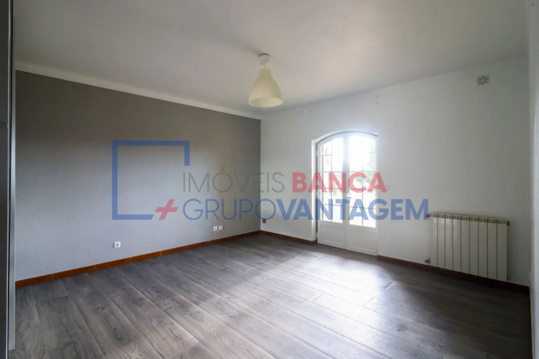 Moradia T4 para Venda em Ramalhal Foto 25