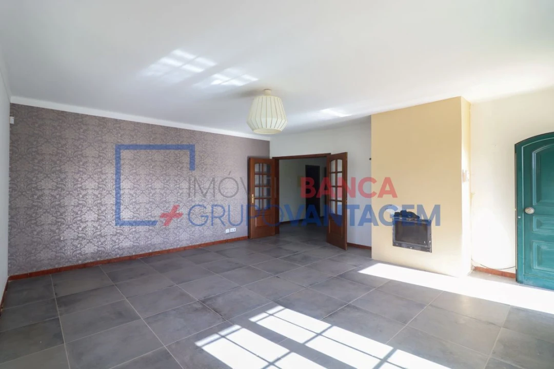 Moradia T4 para Venda em Ramalhal Foto 4