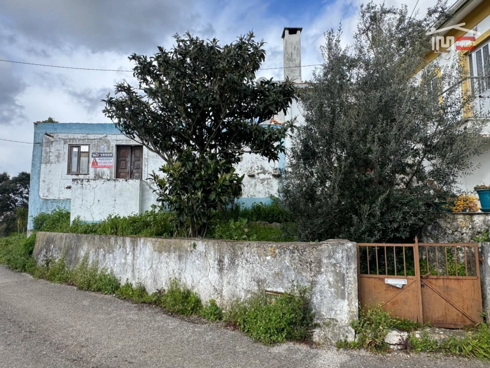 Moradia T3 para Venda em Nossa Senhora das Misericordias Foto 1