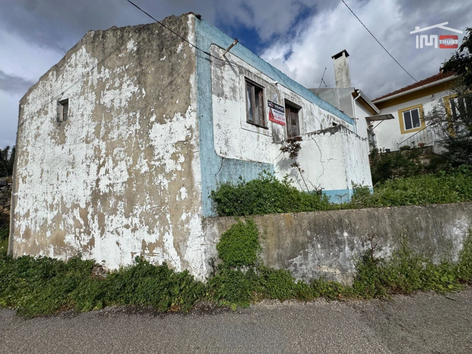 Moradia T3 para Venda em Nossa Senhora das Misericordias Foto 3