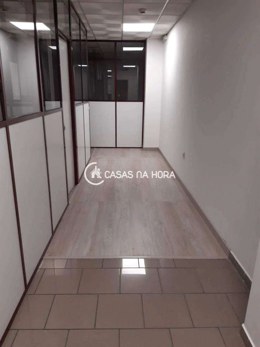 Loja para Arrendamento em São Mamede de Infesta e Senhora da Hora Foto 6