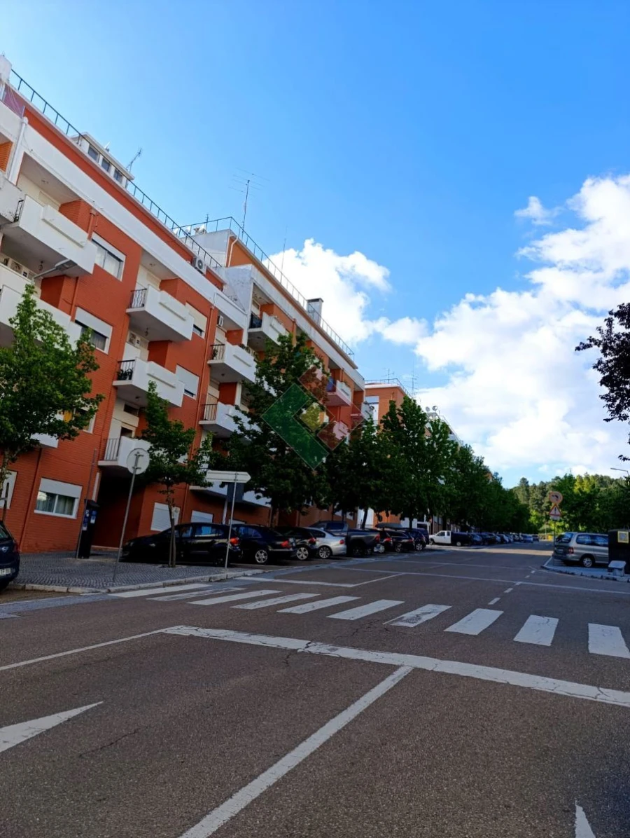 Loja para Arrendamento em Sé e São Lourenço Foto 5