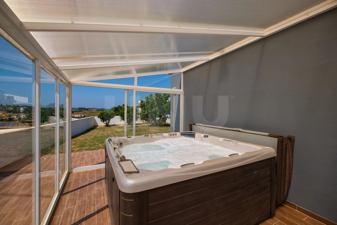 Moradia T4 para Venda em Painho e Figueiros Foto 48