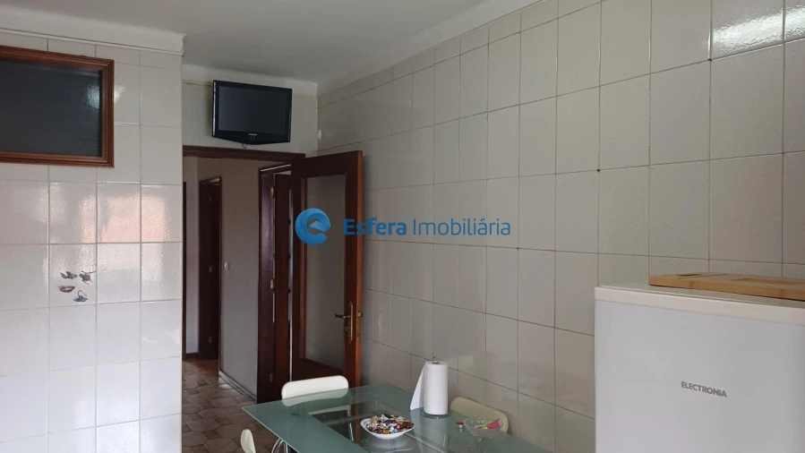 Apartamento T2 para Venda em Cidade da Maia Foto 10