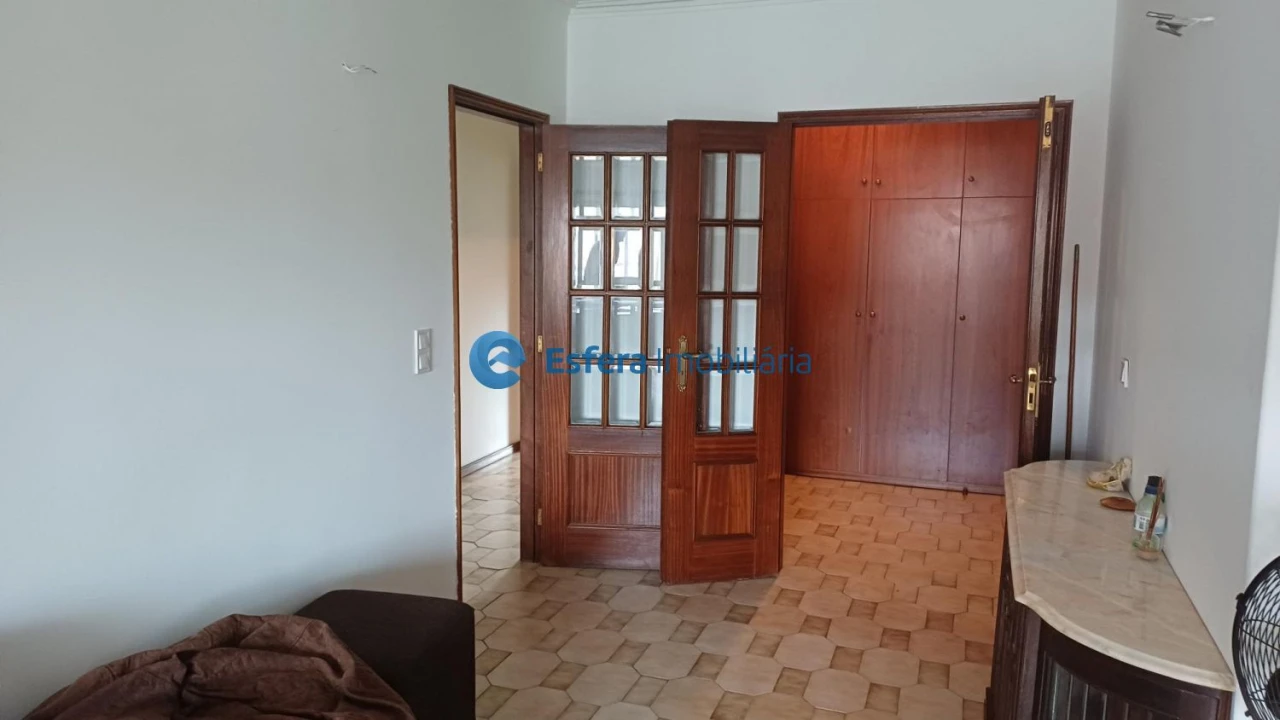 Apartamento T2 para Venda em Cidade da Maia Foto 7