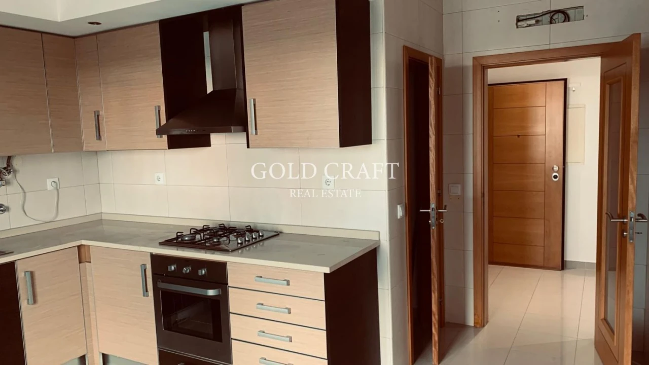 Apartamento T2 para Venda em Castelo Branco Foto 8