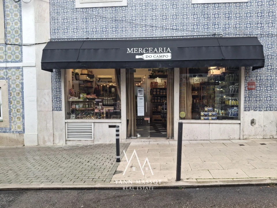 Loja para Trespasse em Campo de Ourique Foto 1