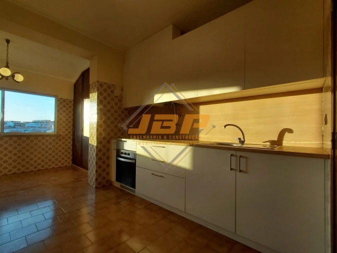 Apartamento T2 para Arrendamento em Aljubarrota Foto 1