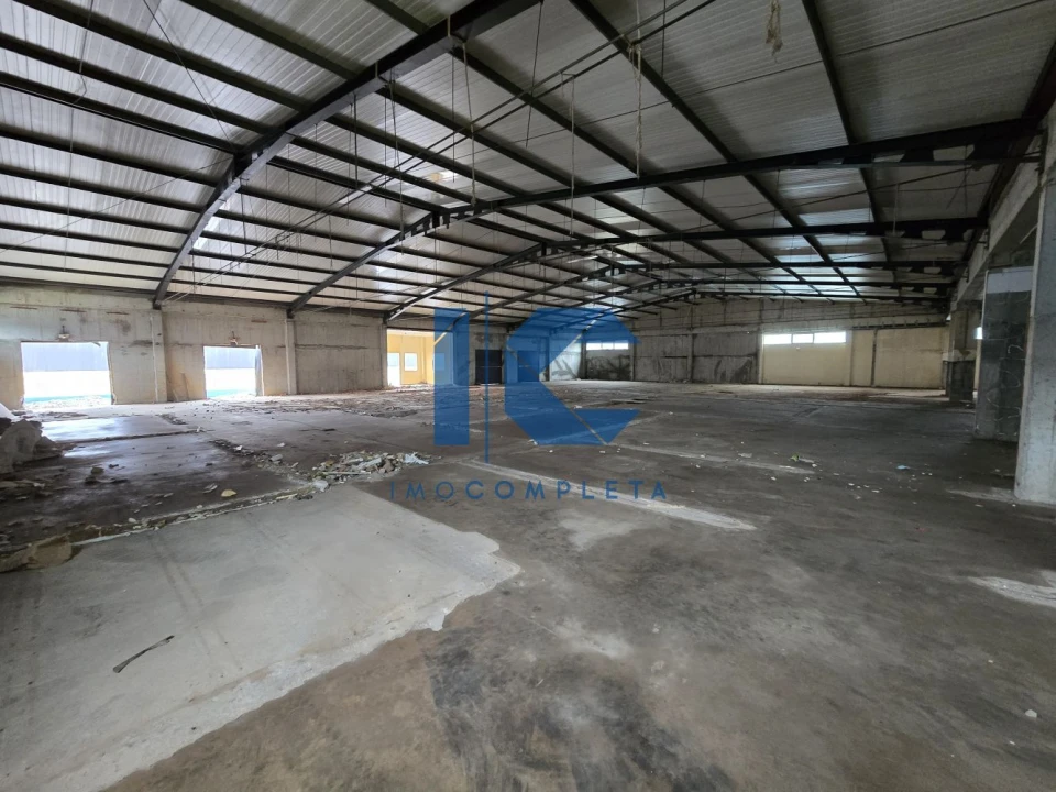 Loja para Arrendamento em Gafanha da Encarnação Foto 3