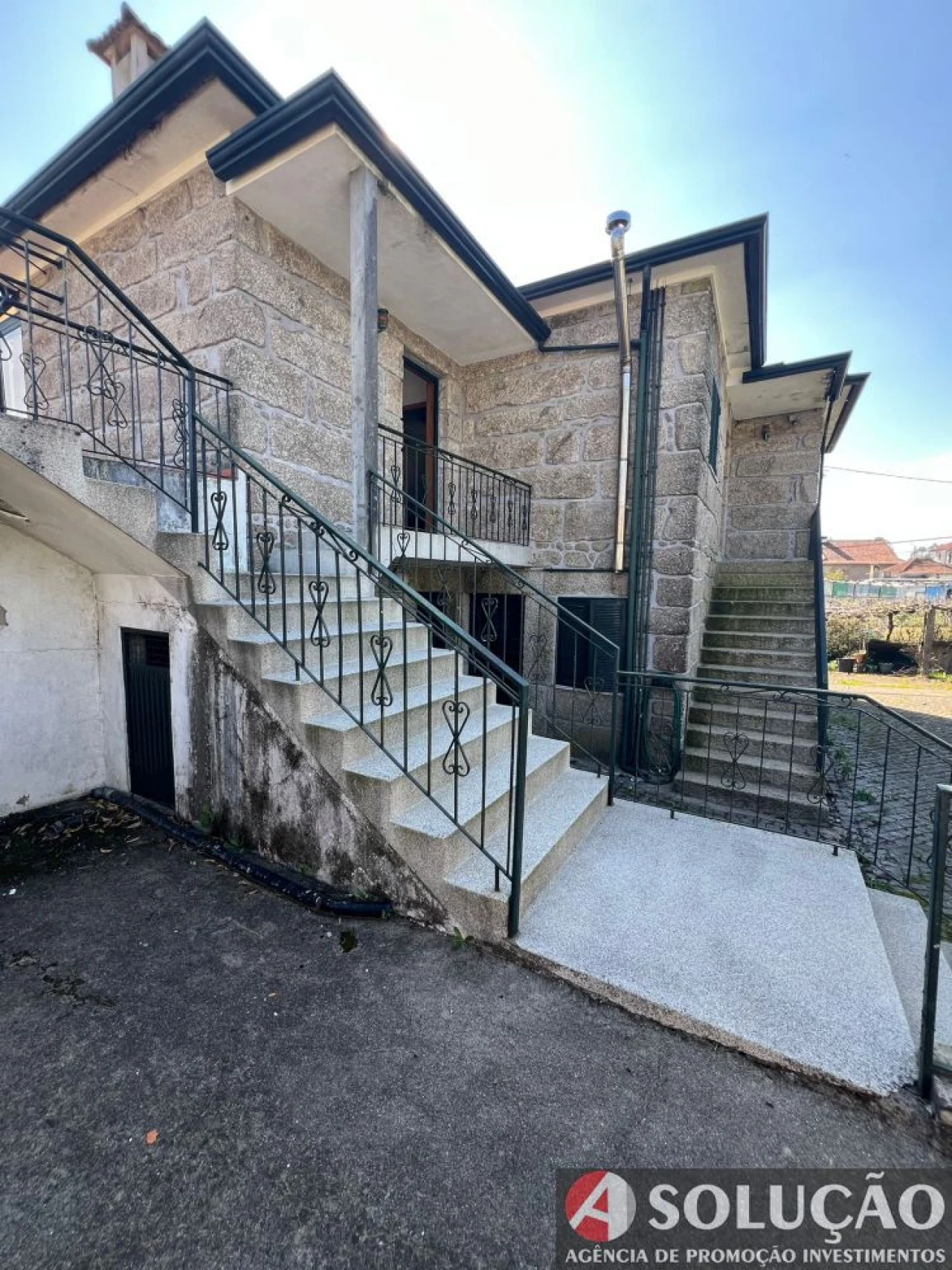 Moradia T3 para Venda em Monte Córdova Foto 8