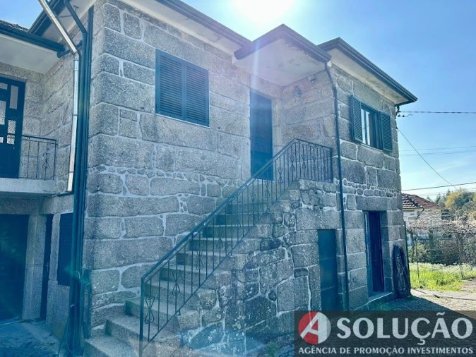 Moradia T3 para Venda em Monte Córdova Foto 7