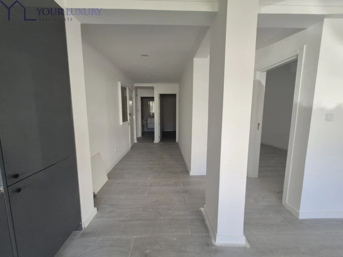 Apartamento T2 para Venda em Póvoa de Santo Adrião e Olival Basto Foto 9