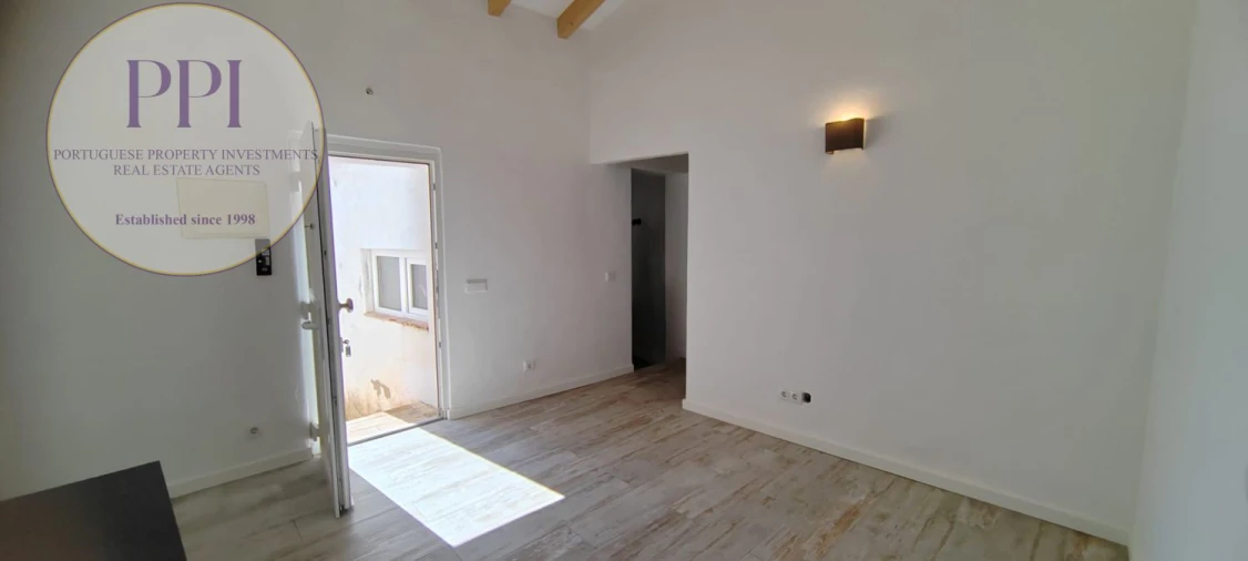 Moradia T2 para Venda em Vila do Bispo e Raposeira Foto 24