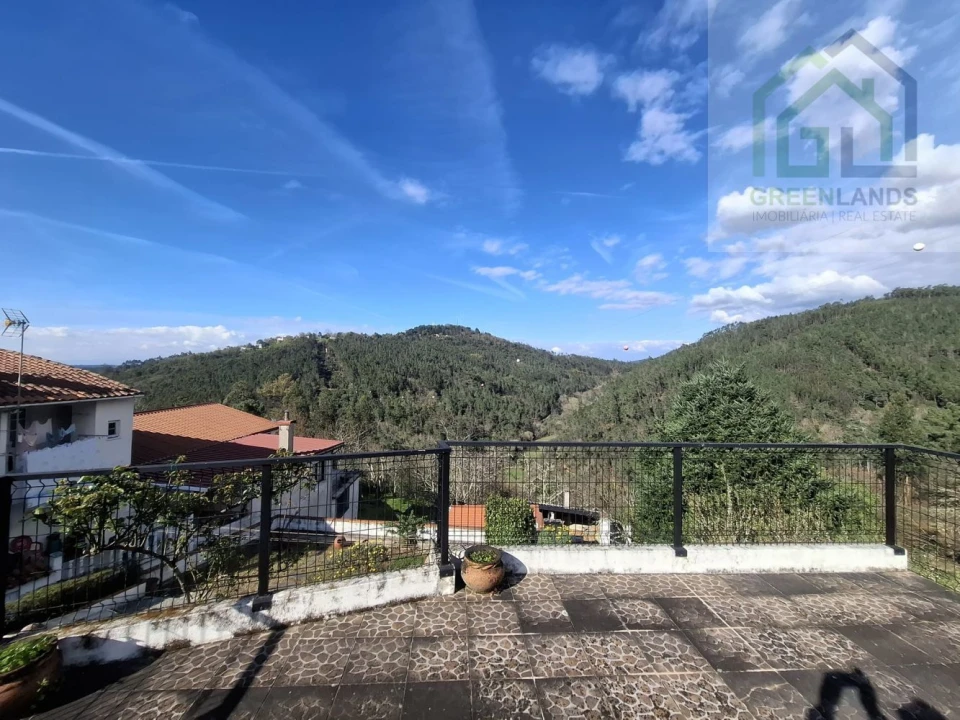 Moradia T5 para Venda em Arganil Foto 2