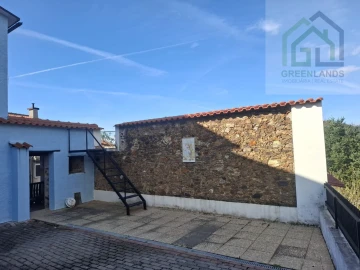 Moradia T5 para Venda em Arganil