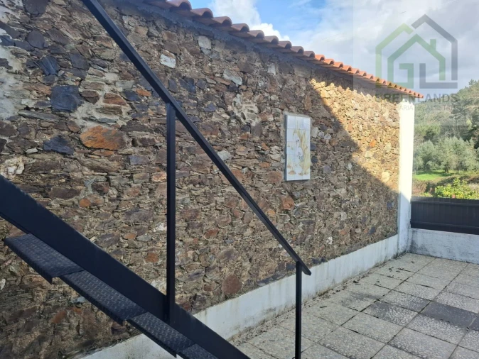 Moradia T5 para Venda em Arganil Foto 40