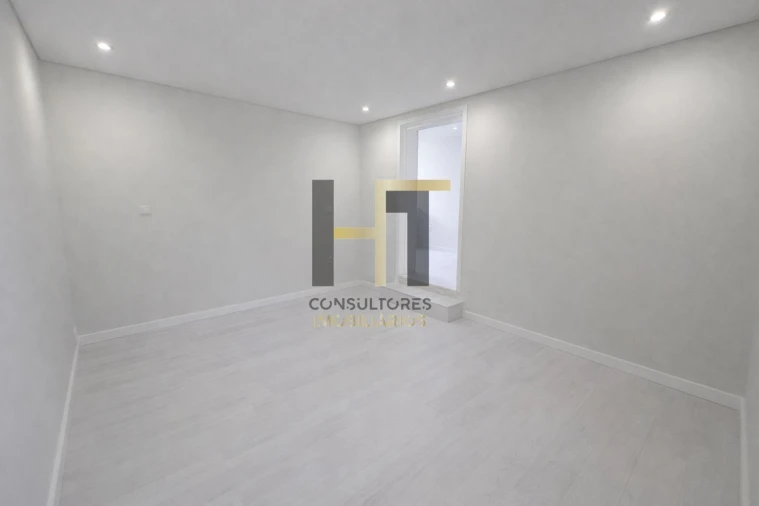 Moradia T3 para Venda em Alvarelhos e Guidões Foto 24