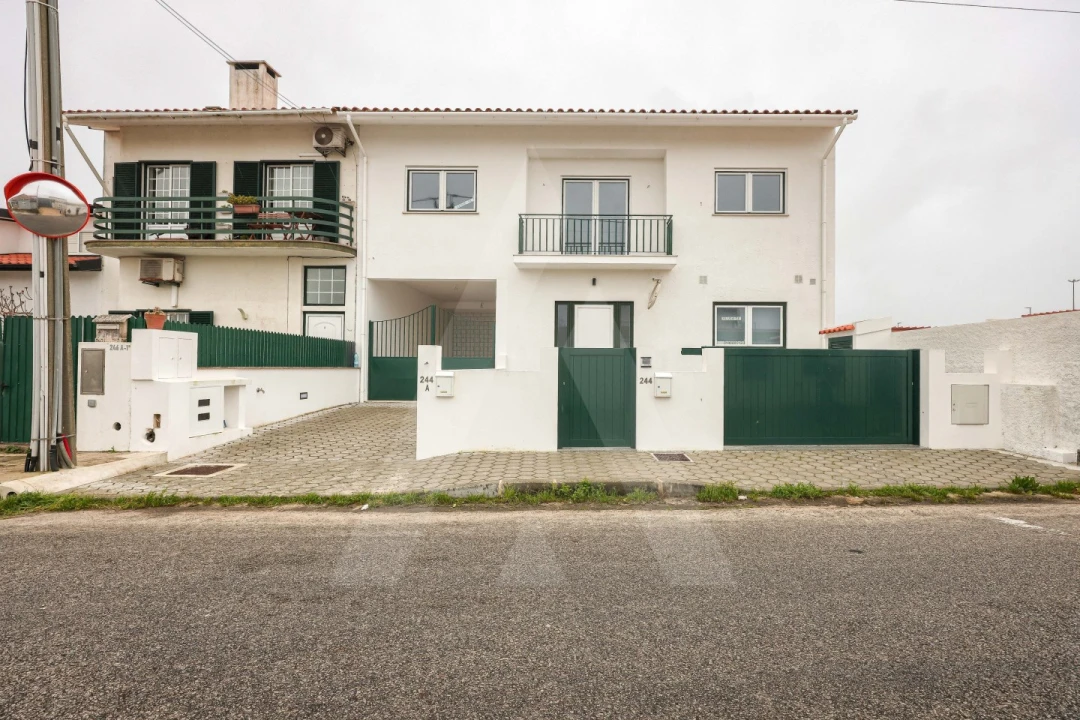 Apartamento T3 para Venda em Gafanha da Nazaré Foto 32