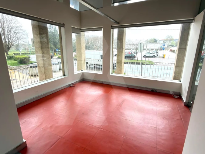 Loja para Arrendamento em Beduído e Veiros Foto 10