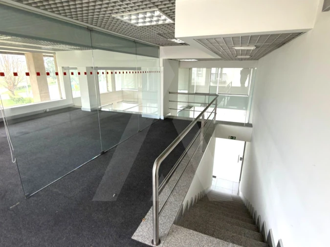 Loja para Arrendamento em Beduído e Veiros Foto 12