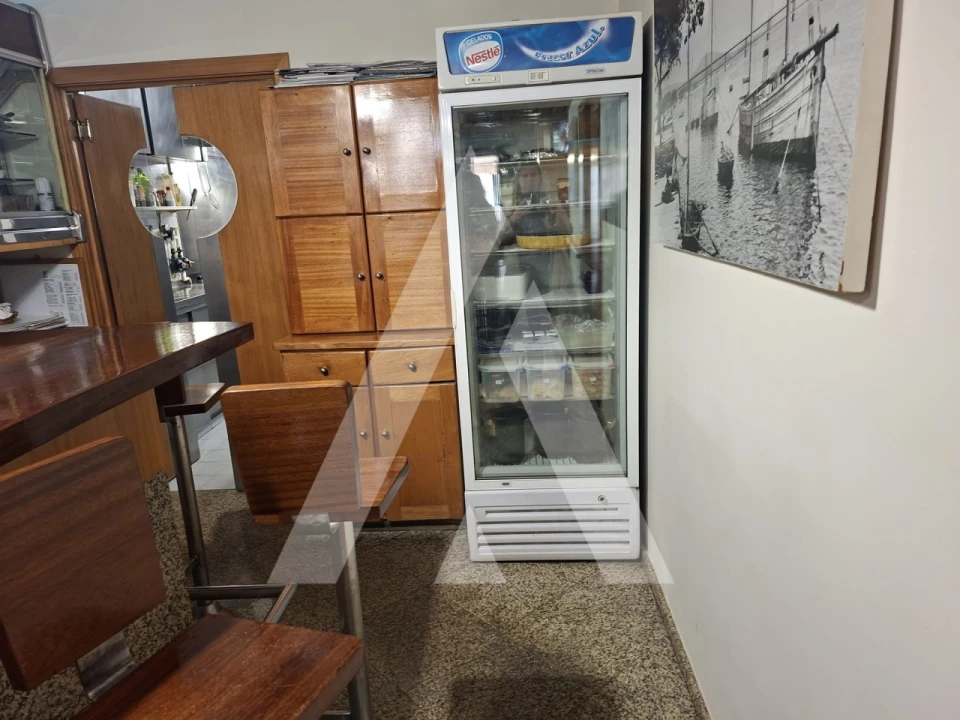 Negócio para Cedência de Quotas em Santa Maria Maior e Monserrate e Meadela Foto 13