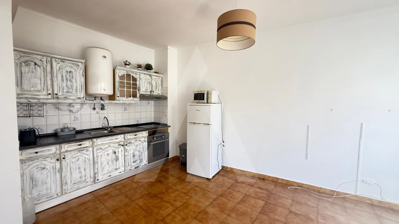 Apartamento T1 para Venda em Quarteira Foto 12
