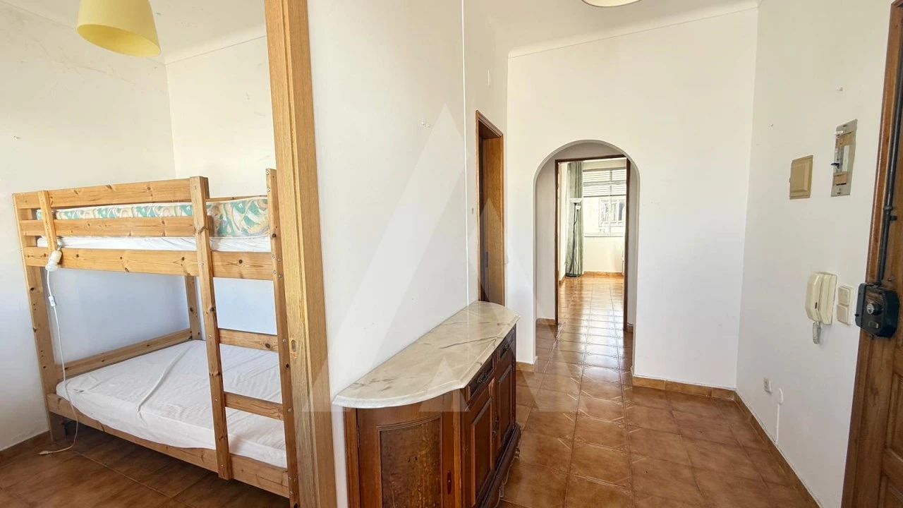 Apartamento T1 para Venda em Quarteira Foto 17