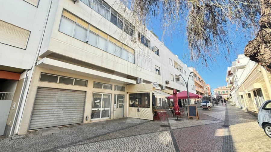 Apartamento T1 para Venda em Quarteira Foto 21