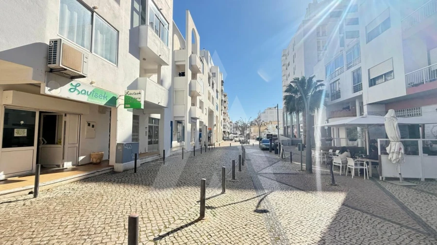 Apartamento T1 para Venda em Quarteira Foto 22