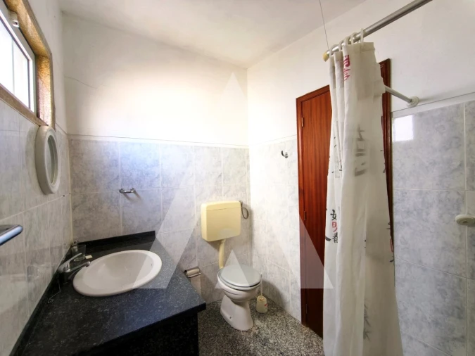 Moradia T3 para Venda em Cossourado Foto 19