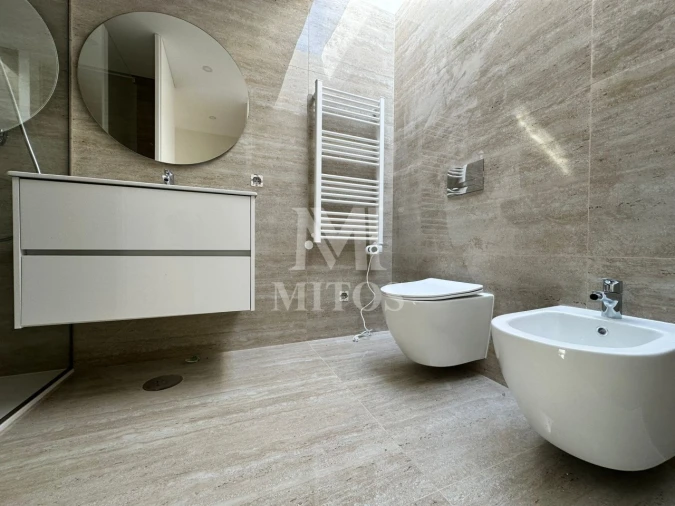 Moradia T3 para Venda em Darque Foto 10