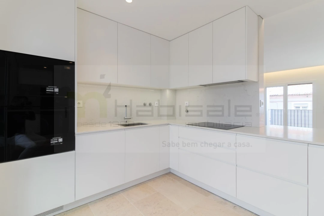 Moradia T4 para Venda em Póvoa de Santo Adrião e Olival Basto Foto 12