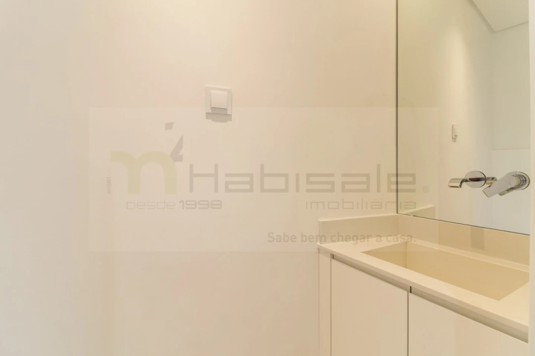 Apartamento T4 para Venda em Póvoa de Santo Adrião e Olival Basto Foto 8
