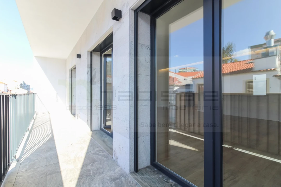 Apartamento T4 para Venda em Póvoa de Santo Adrião e Olival Basto Foto 16