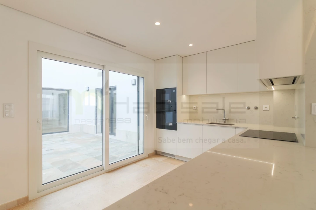 Apartamento T4 para Venda em Póvoa de Santo Adrião e Olival Basto Foto 19