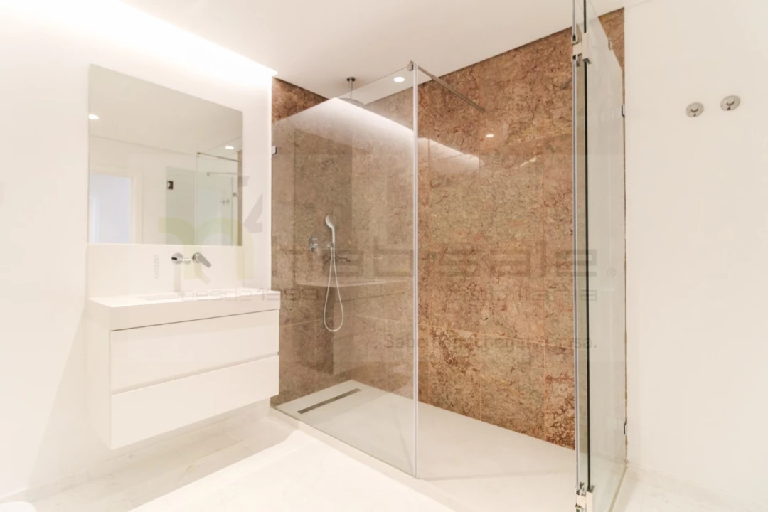 Apartamento T4 para Venda em Póvoa de Santo Adrião e Olival Basto Foto 49