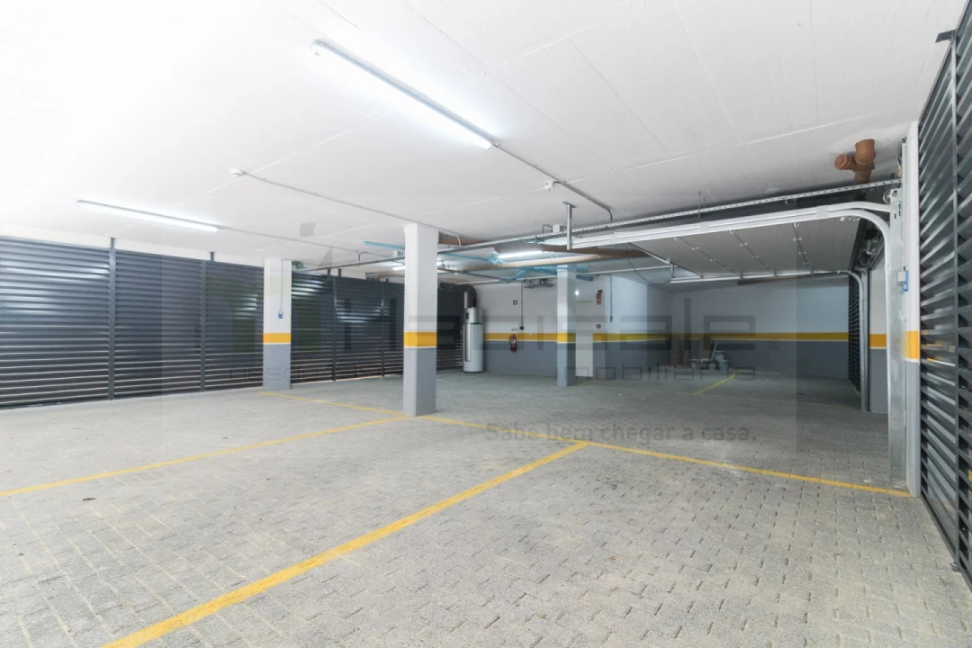 Apartamento T4 para Venda em Póvoa de Santo Adrião e Olival Basto Foto 65