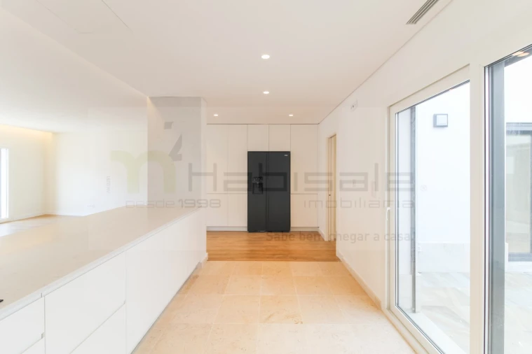 Apartamento T4 para Venda em Póvoa de Santo Adrião e Olival Basto Foto 12