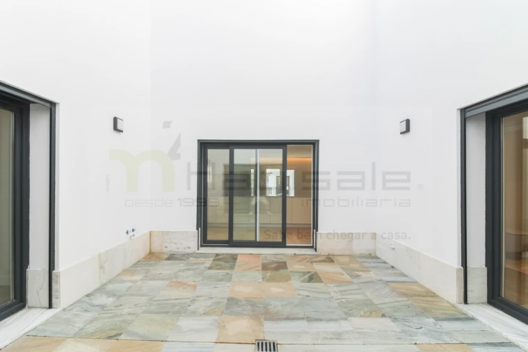 Apartamento T4 para Venda em Póvoa de Santo Adrião e Olival Basto Foto 22